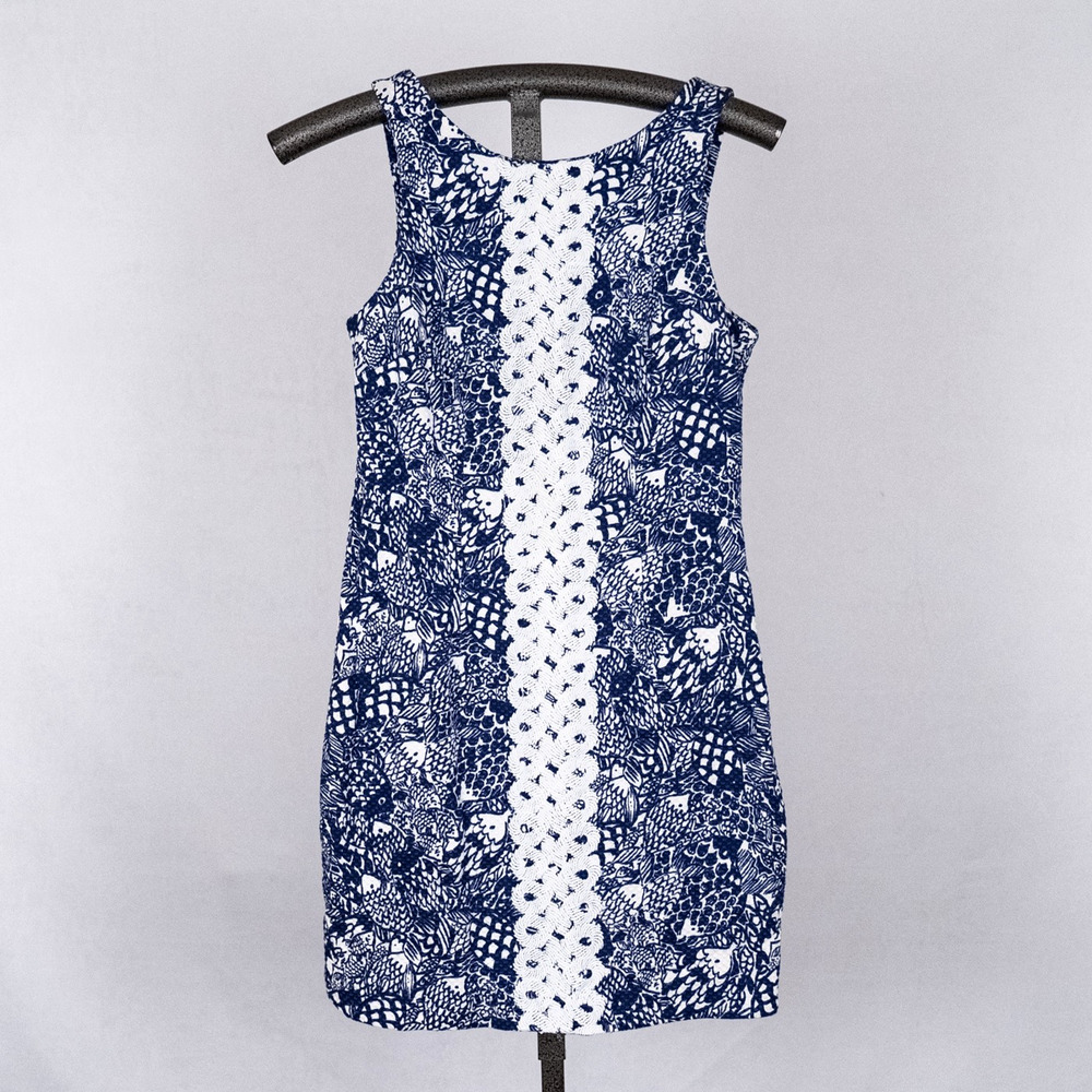 Lilly Pulitzer Target Blue & White Upstream Shift Dress Size 6 Fish Ocean Beach